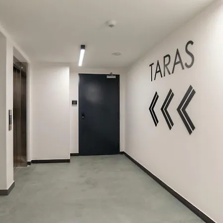 Panoramica House 17 Pietro * Познань