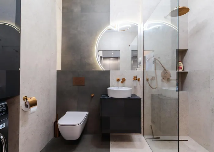 Panoramica House 17 Pietro شقة