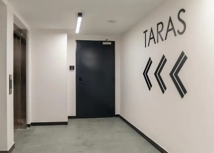 Panoramica House 17 Pietro * بوزنان